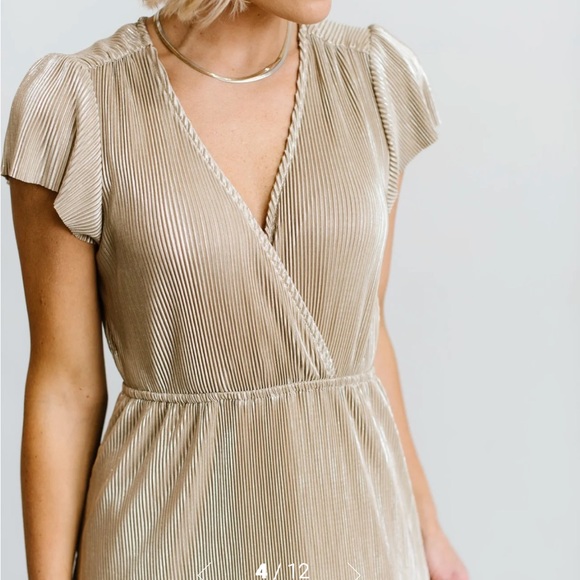 Gold Maxi Dress - Picture 2 of 3